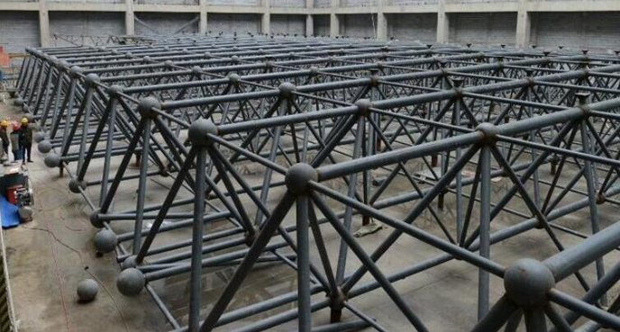 韶山浅谈网架加工公司对网架保温隔热的方法